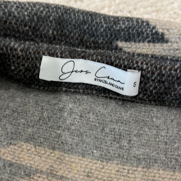 Jess Crum x Hazel & Olive Blue Gray Aztec Pattern Shacket Jacket New - Picture 6 of 9
